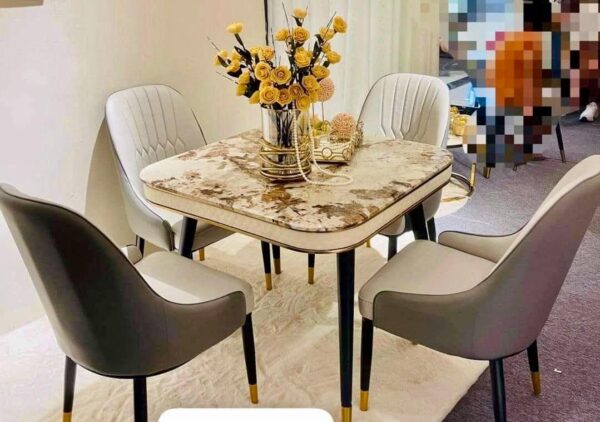 4 Seaters Luxury Marble Dining Set