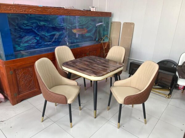 4 Seaters Marble Dining Set