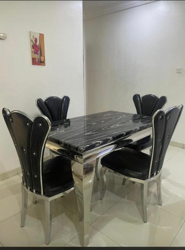 4 Seaters Marble Dining Table