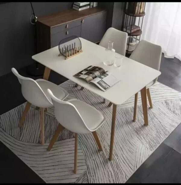 4 Seaters Modern Dining Table