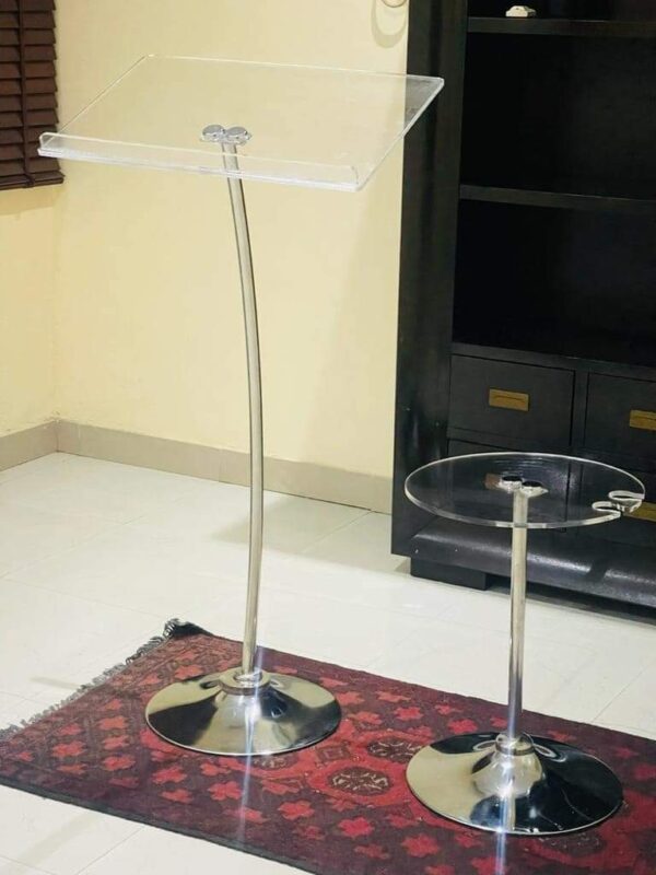 Classic Church Pulpit With Microphone Stand