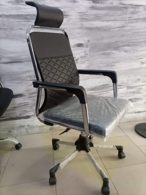 Office Swivel Chair With Headrest